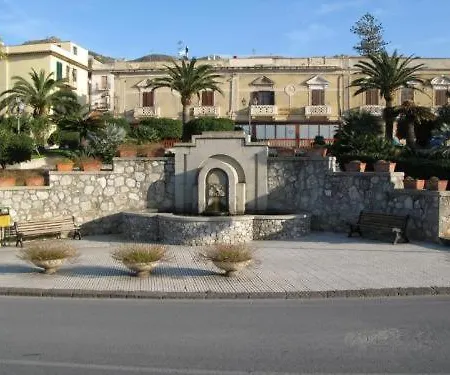 Bed and breakfast Mare Blu 3*