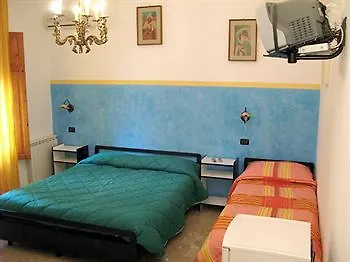 Bed and breakfast Mare Blu 3*