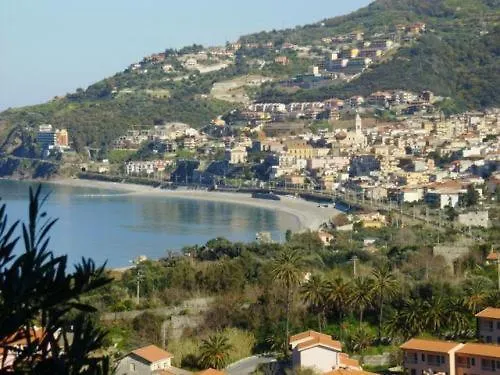 Mare Blu Nocleg ze śniadaniem Gioiosa Marea