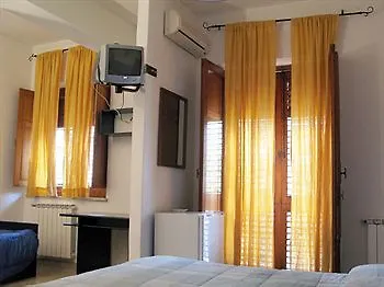 马雷布鲁住宿加早餐旅馆 3* 焦约萨马雷阿